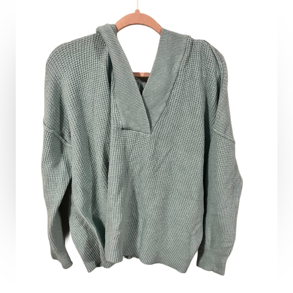 Aerie hooded pullover sweater Women’s size Medium
